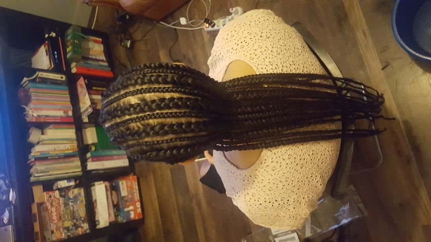 cornrows by Ma Coiffeuse Afro (Natacha)